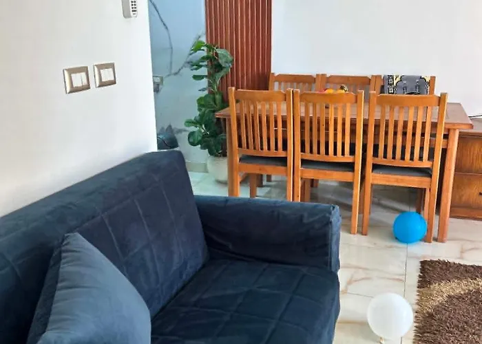 Porto Pyramids 3 *